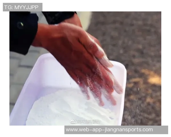 邓罗创立基金会以助精神分裂患者为使命追忆哥哥的悲剧故事 邓罗创立基金会以助精神分裂患者为使命追忆哥哥的悲剧故事