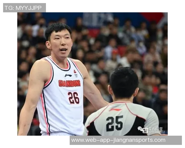 周琦高效表现不到20分钟斩获11分8板展现强大实力