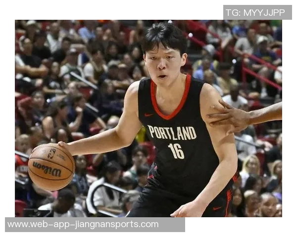 杨瀚森G联盟首次背靠背表现出色10投5中斩获14分6篮板1助攻1抢断